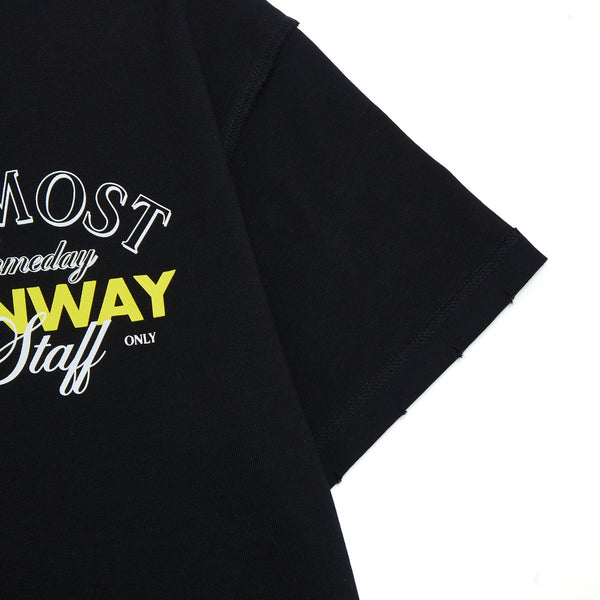 RUNWAY TEE-BLACK