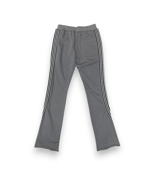 "FLEECE" STACKED PANTS - GREY & BLACK